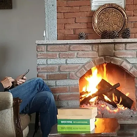 - Kiroba Camlikonak Tas * Dikili