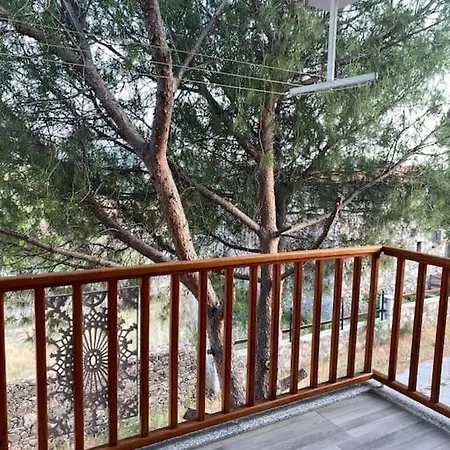 - Kiroba Camlikonak Tas