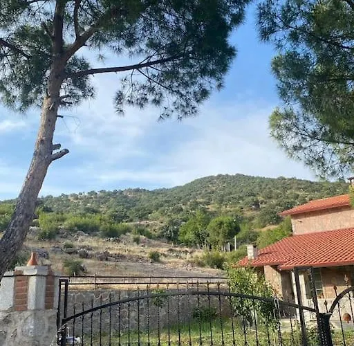 - Kiroba Camlikonak Tas Vila