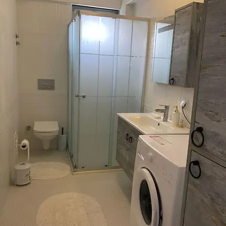 - Kıroba çamlıkonak Taş Villa *